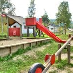 lekeplassen med dumpehuske